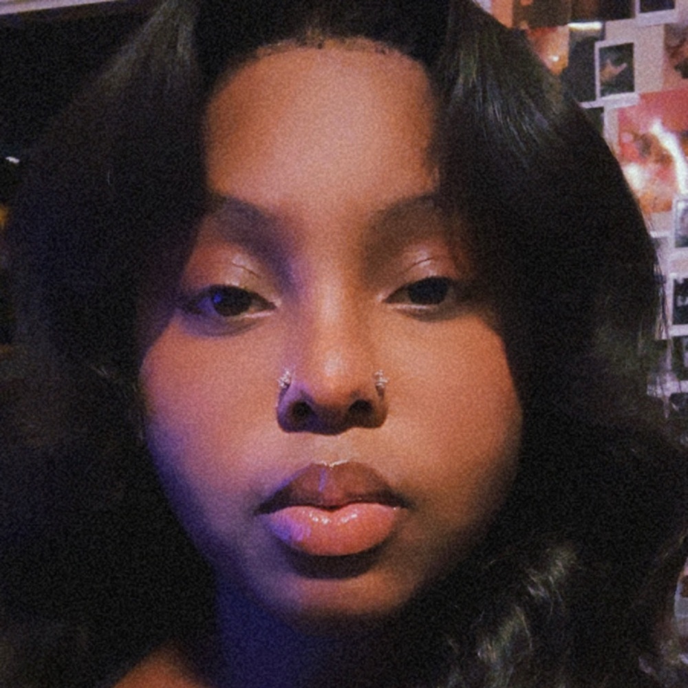 Meet your Posher, Najá